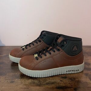 New in box Airwalk Women’s High-Top Composite Toe Boots